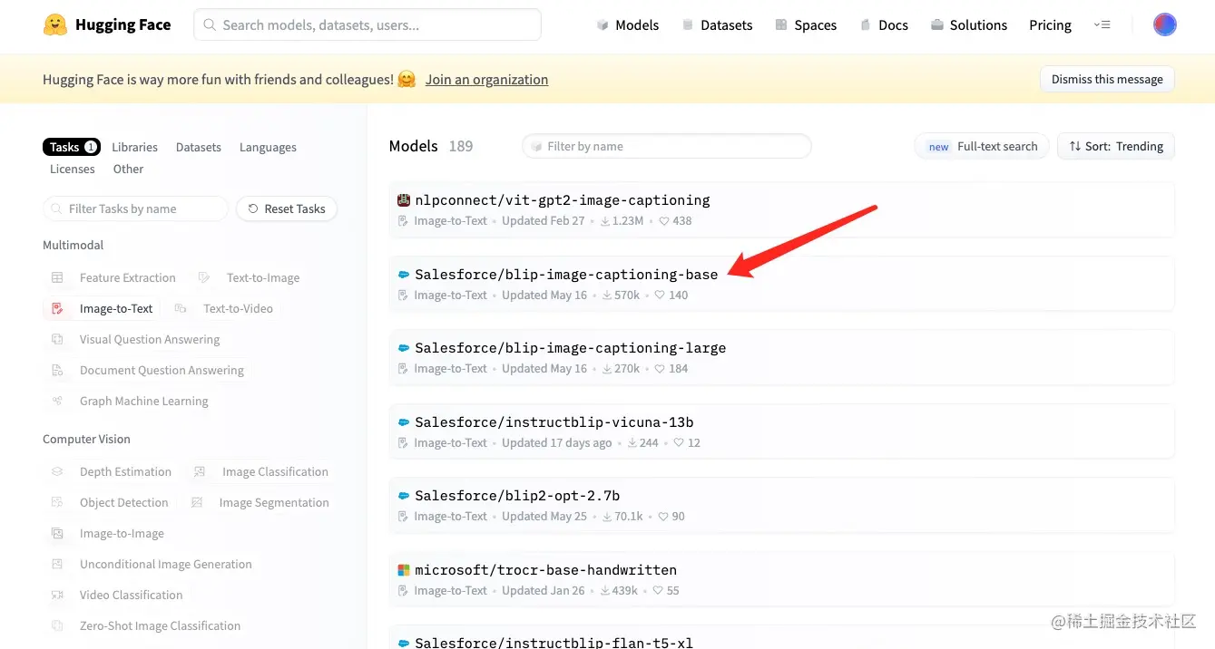利用Streamlit 和 Hugging Face 创建免费AI故事机